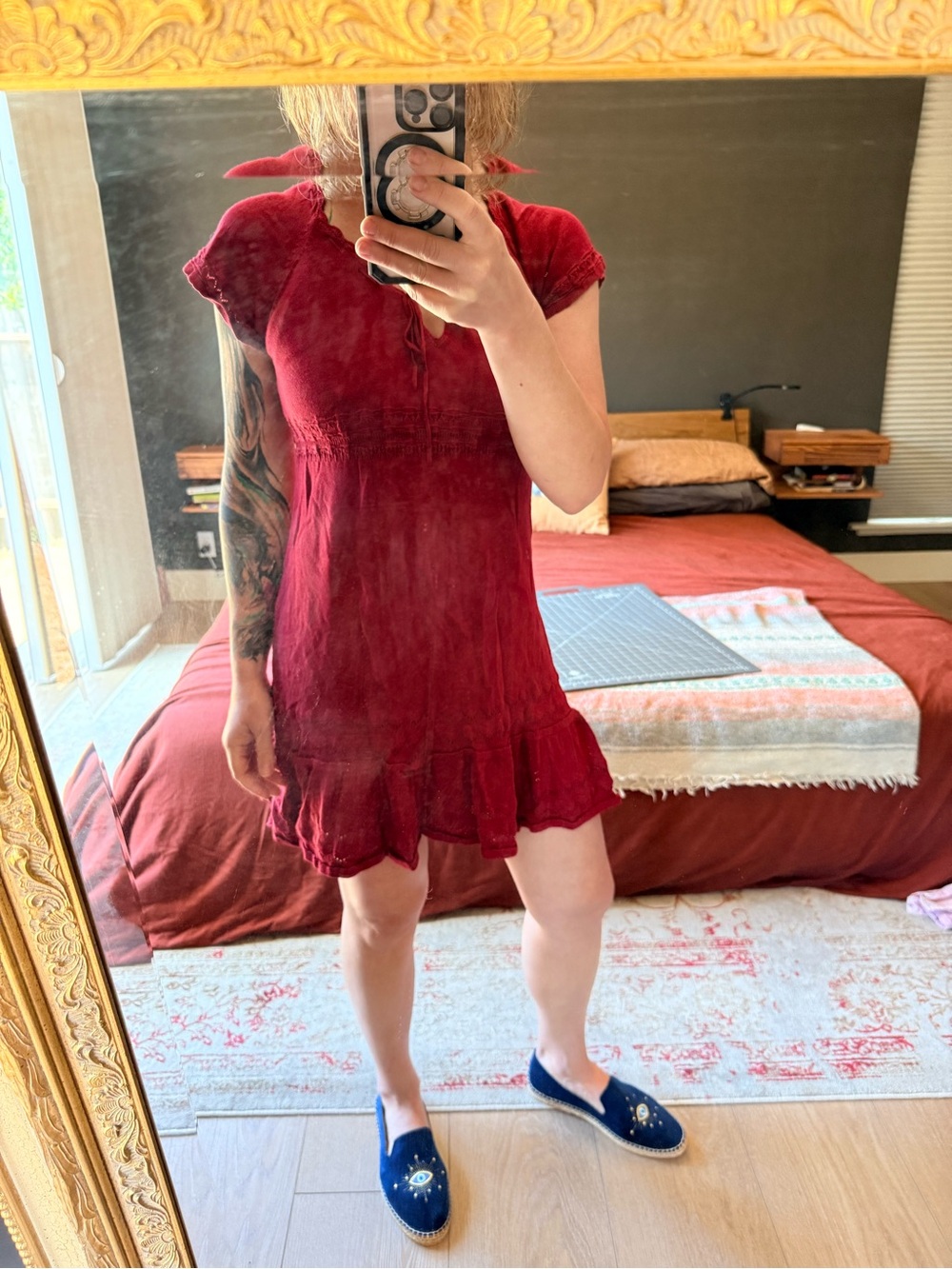 Women's Red Short Ruffle-Hem Dress